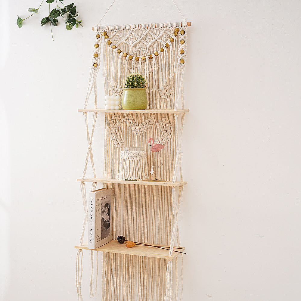 Scaffale con arazzo intrecciato