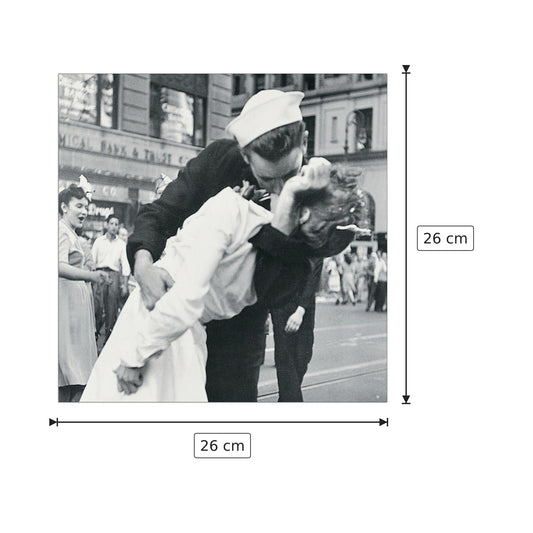 V-J Day in Times Square - Eisenstaedt - cm 26x26 - Pannello in MDF