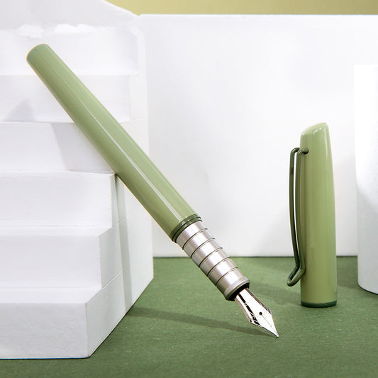 Penna calligrafia nórdica