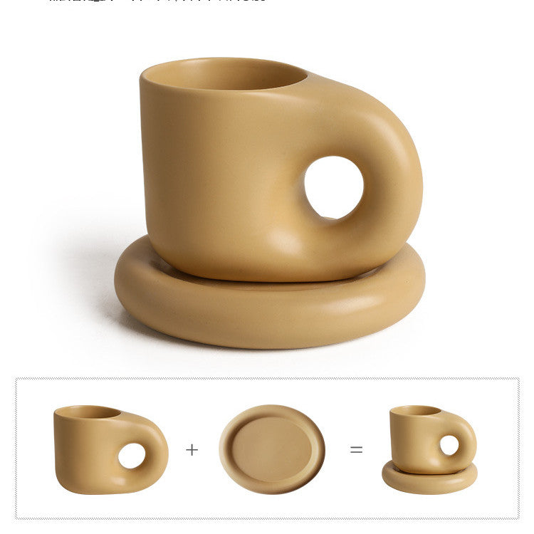 Tazza in ceramica manico largo