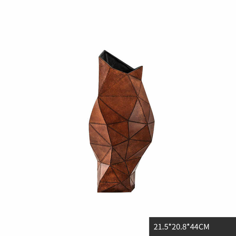 Vaso resina triangolare