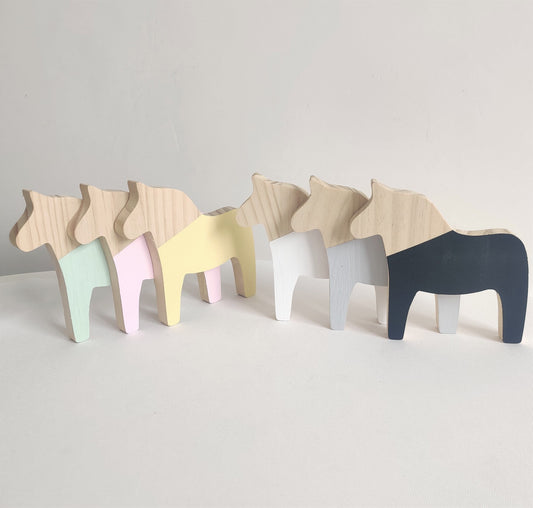 Ornamento cavallo legno