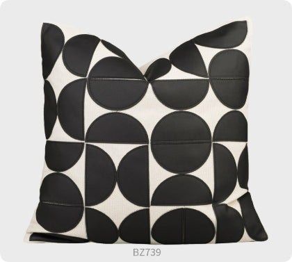 Cuscino bianco nero stampato zebra