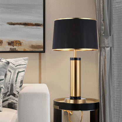 Lampada comodino nordica
