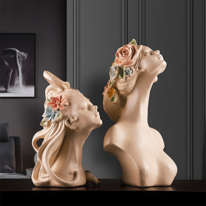 Figura Ragazza Floreale