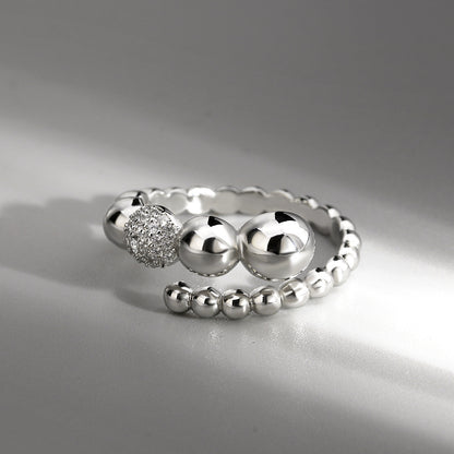 Anello con zirconi
