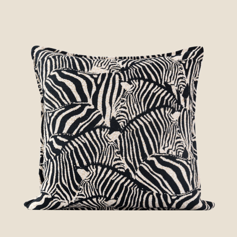Cuscino bianco nero stampato zebra