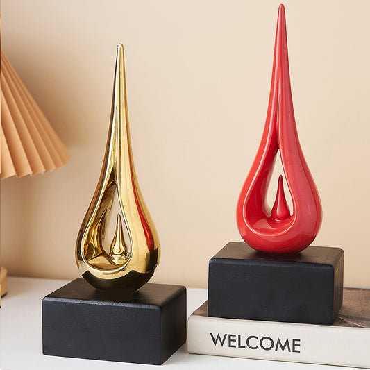 Scultura goccia ceramica
