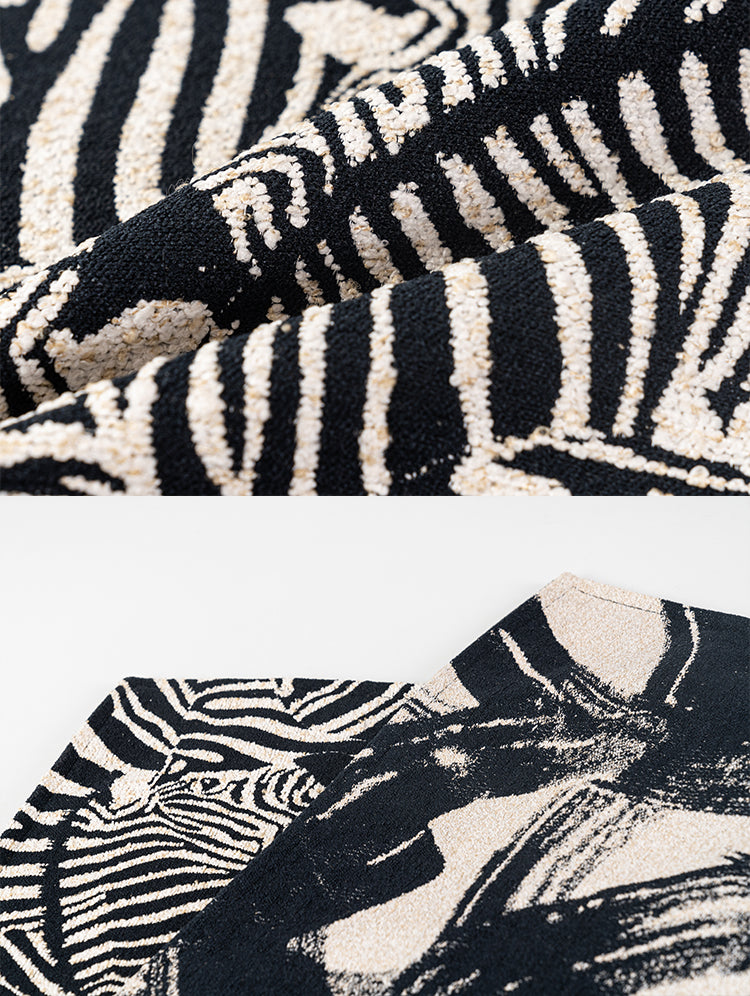 Cuscino bianco nero stampato zebra