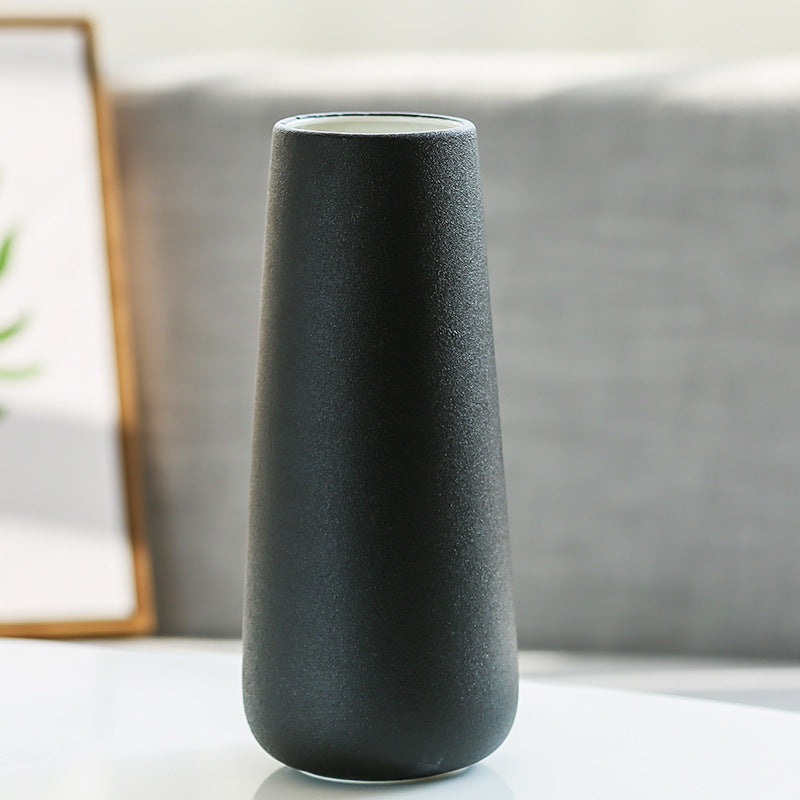 Vaso rosso forma a campana liscio