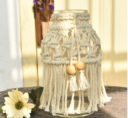 Vaso in fibre intrecciate