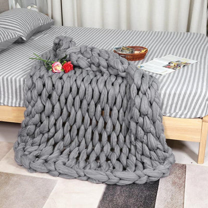 Coperta letto grigia