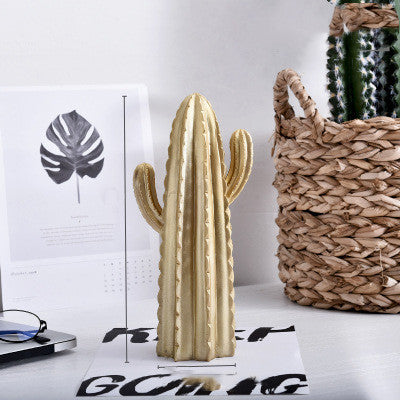 Cactus in metallo dorato