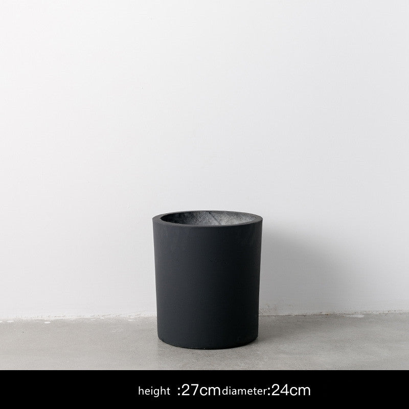 Vaso in cemento bianco e nero