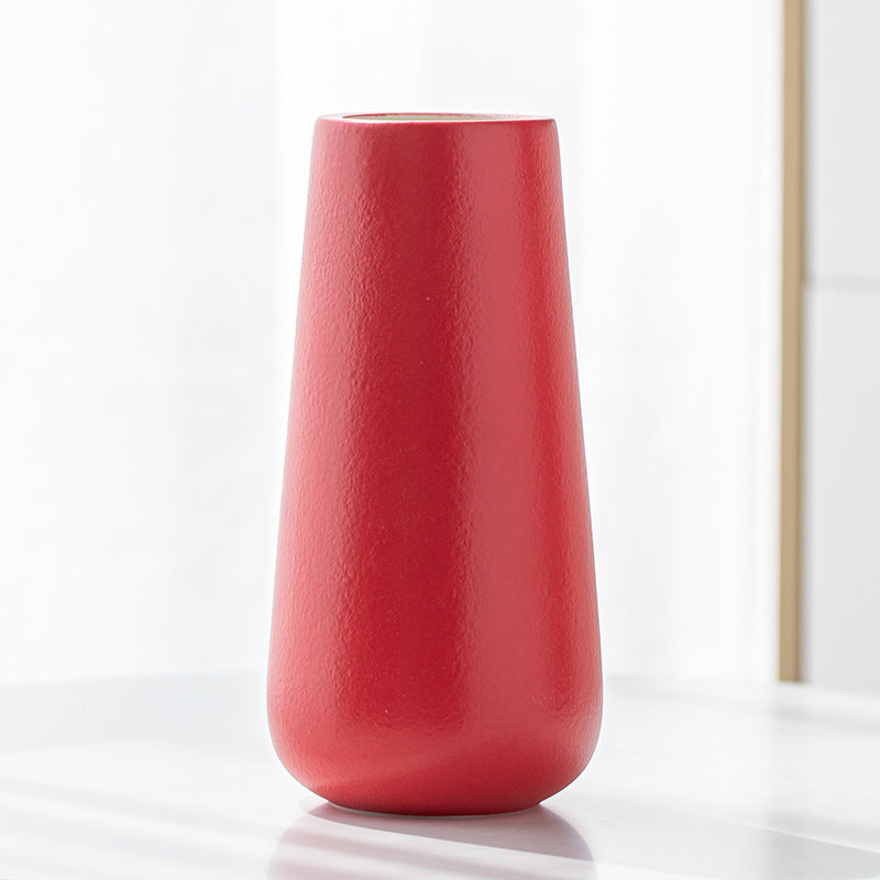 Vaso rosso forma a campana liscio