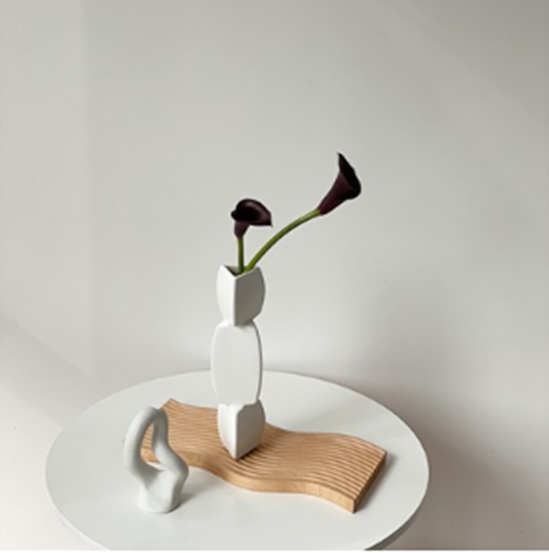 Vaso ceramica bianco linee