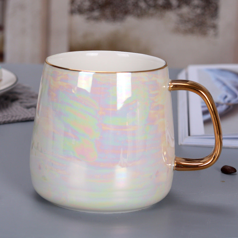 Tazza con manico oro