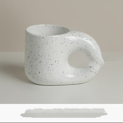 Tazza panciuta minimalista