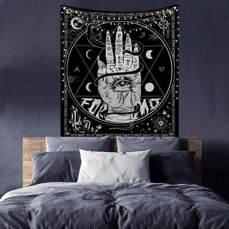 Tappezzeria luna e teschi