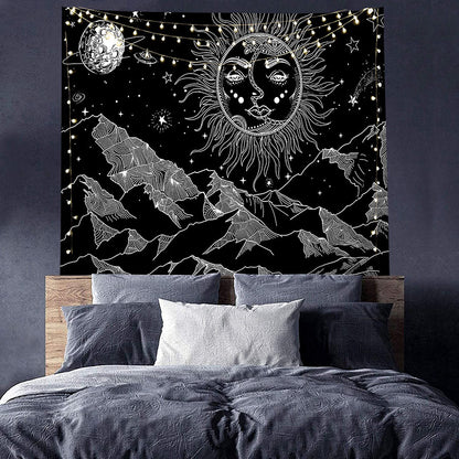 Tappezzeria luna e teschi