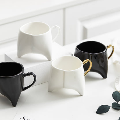 Tazza triangoli
