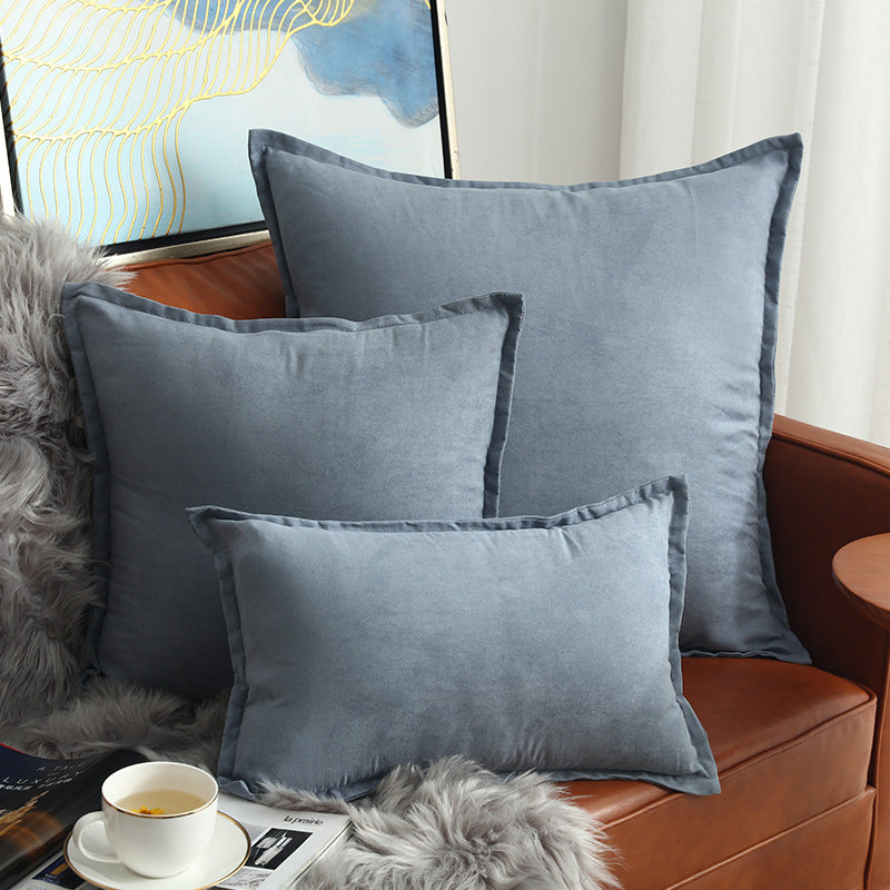 Cuscino con balza stile nordico