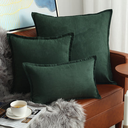 Cuscino con balza stile nordico