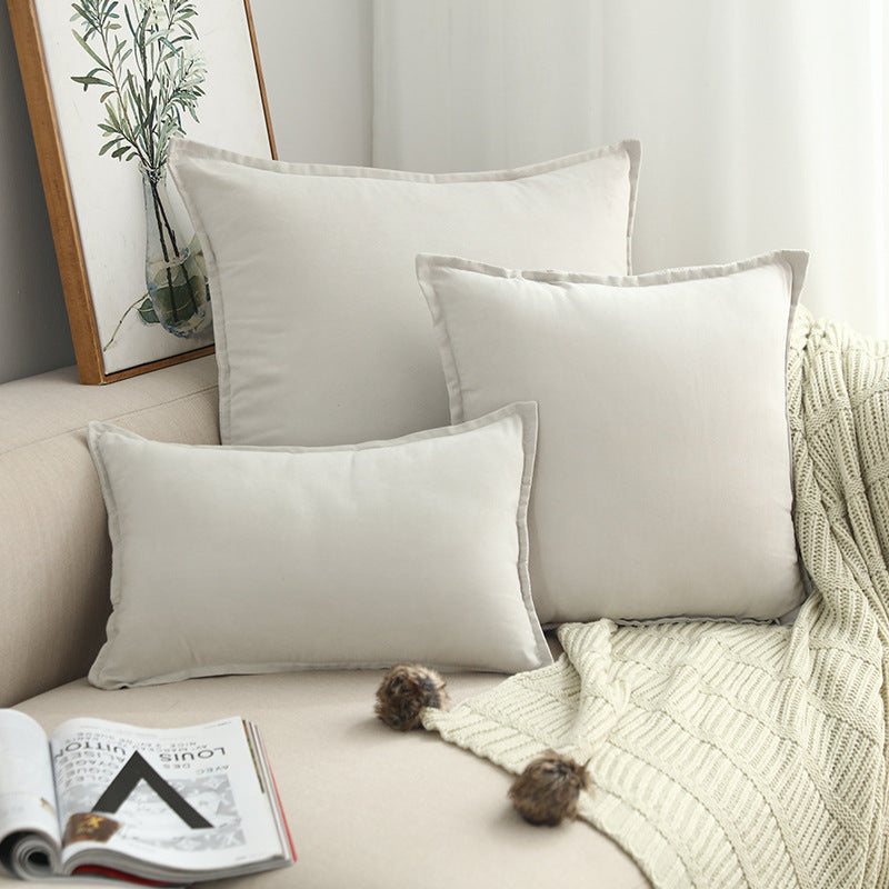 Cuscino con balza stile nordico