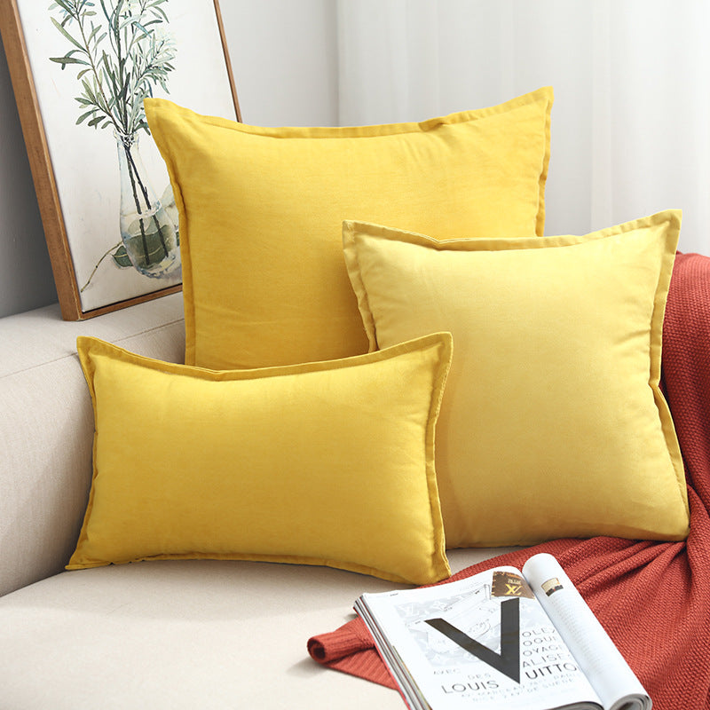 Cuscino con balza stile nordico