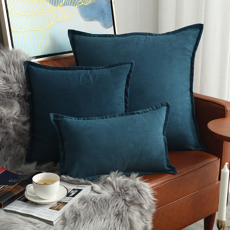 Cuscino con balza stile nordico