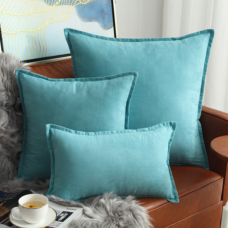 Cuscino con balza stile nordico