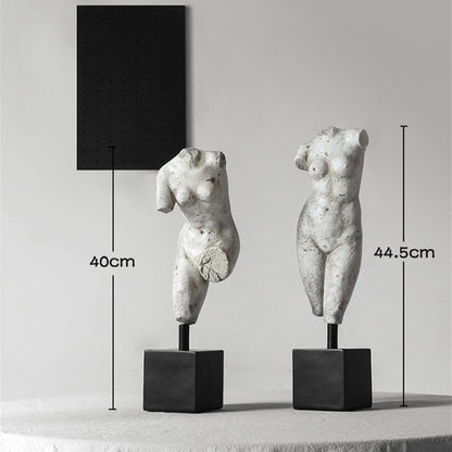 Scultura in gesso decorativa