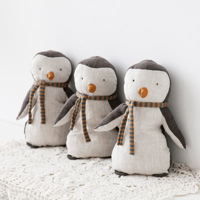 Bambola Pinguino in Lino