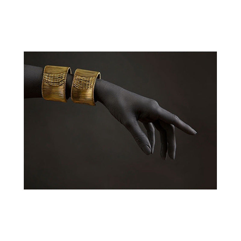 Poster Bracciale nero e oro