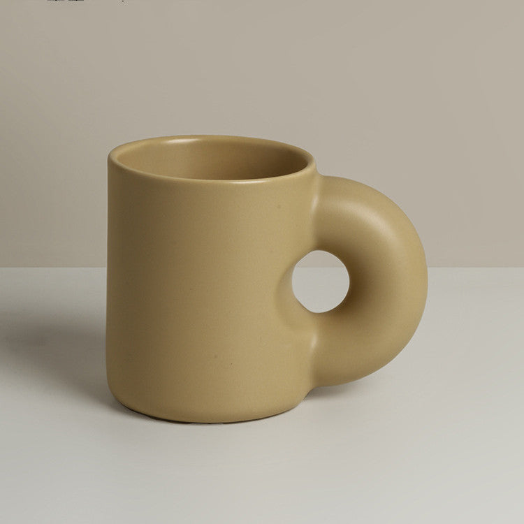 Tazza in ceramica manico largo