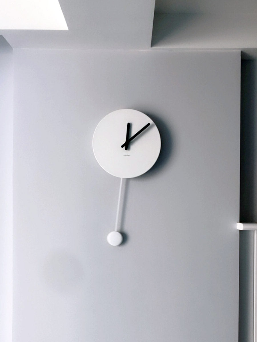 Orologio da parete Scandinavo pendolo