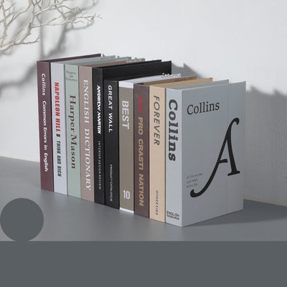 Libri decorativi finti