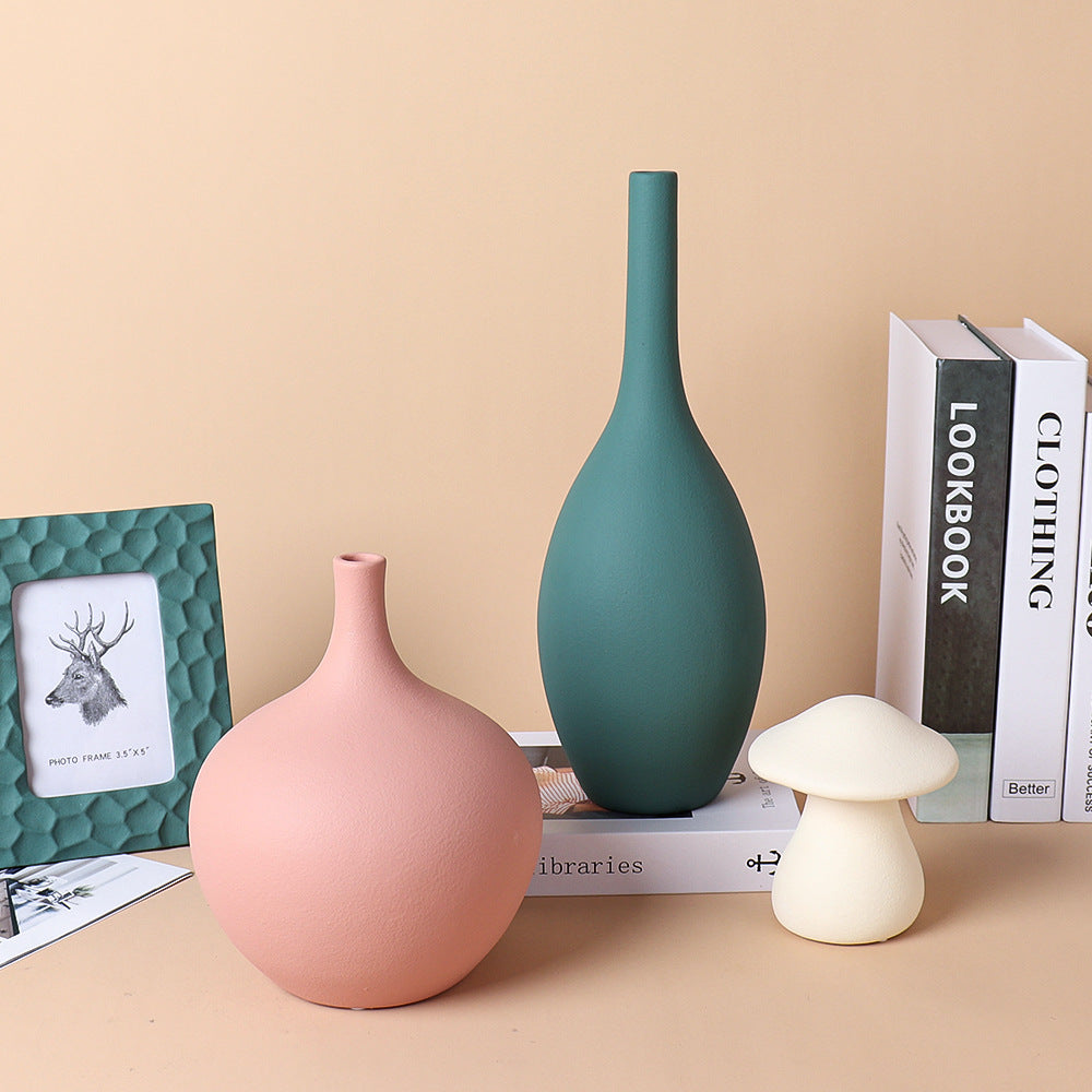 Vaso di ceramica nordico