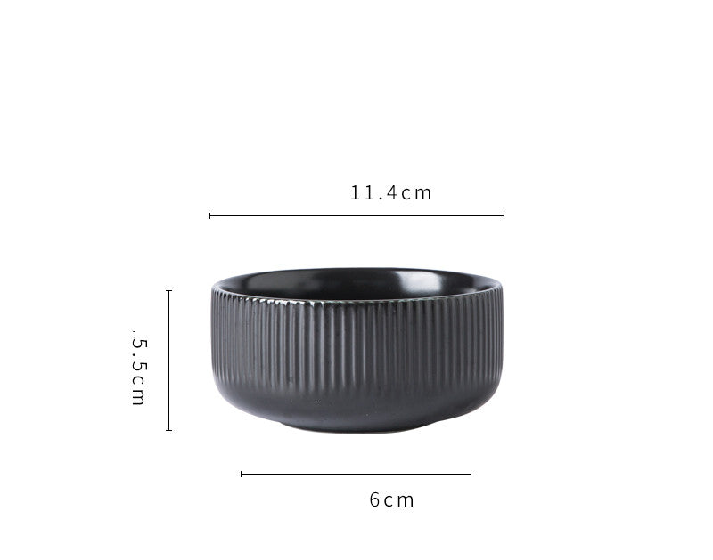 Servizio piatti minimalista