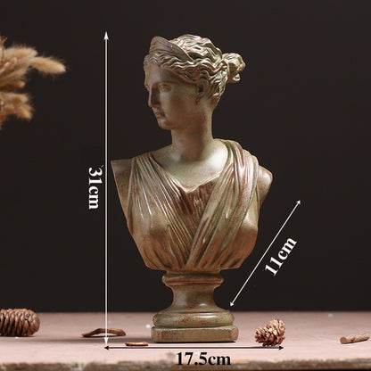 Busto donna capelli ondulati classico
