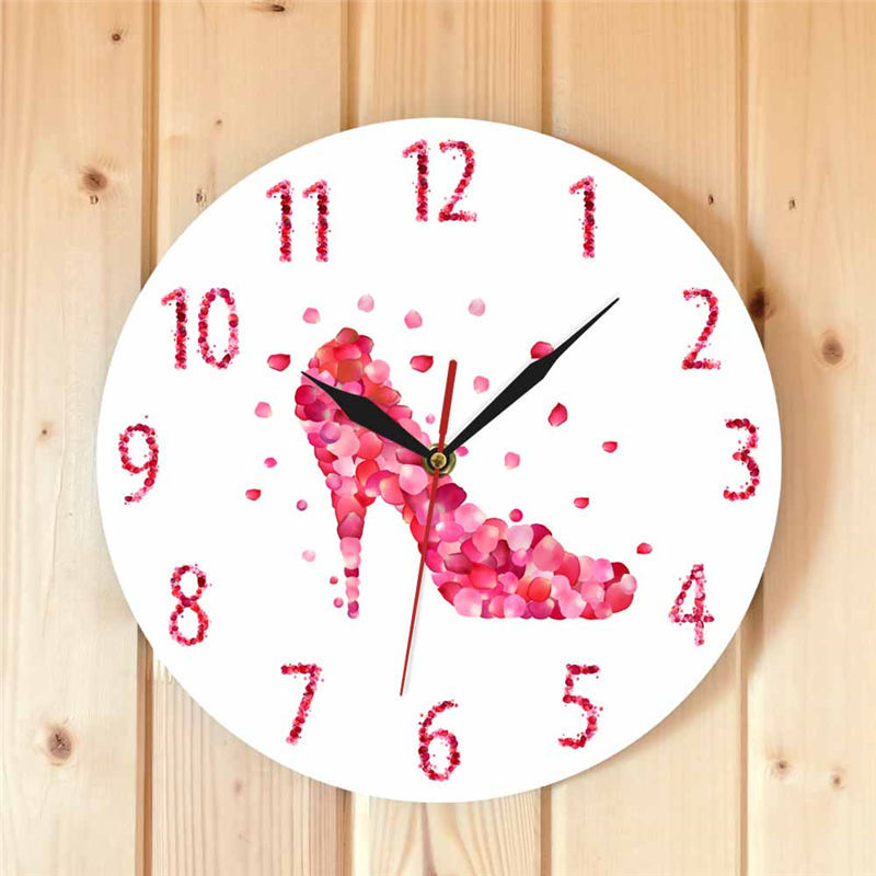 Orologio da parete Scarpa petali rosa