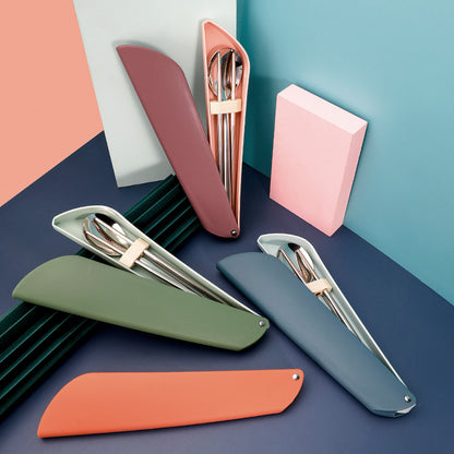 Set stoviglie acciaio inox