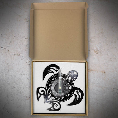 Orologio da parete Draghi e spirali ornate