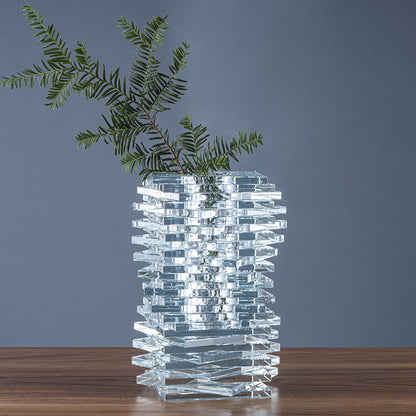 Vaso geometrico in cristallo