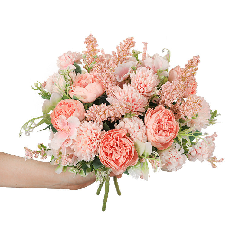 Mazzo di rose artificiali