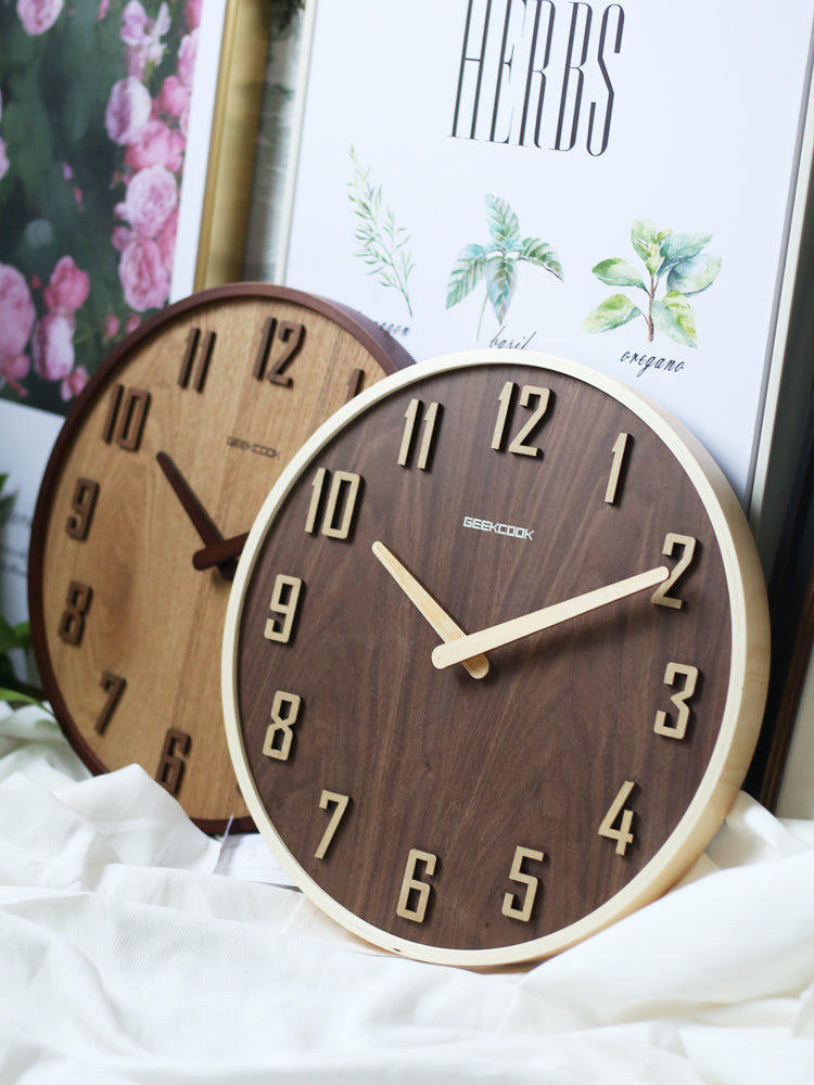 Orologio da parete Figure umane dorate