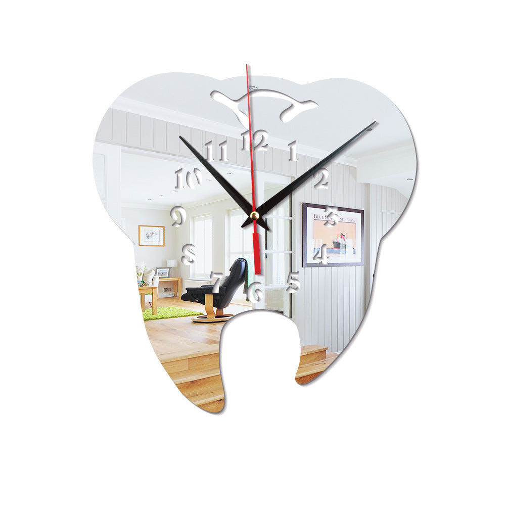 Orologio da parete Dente con orologio
