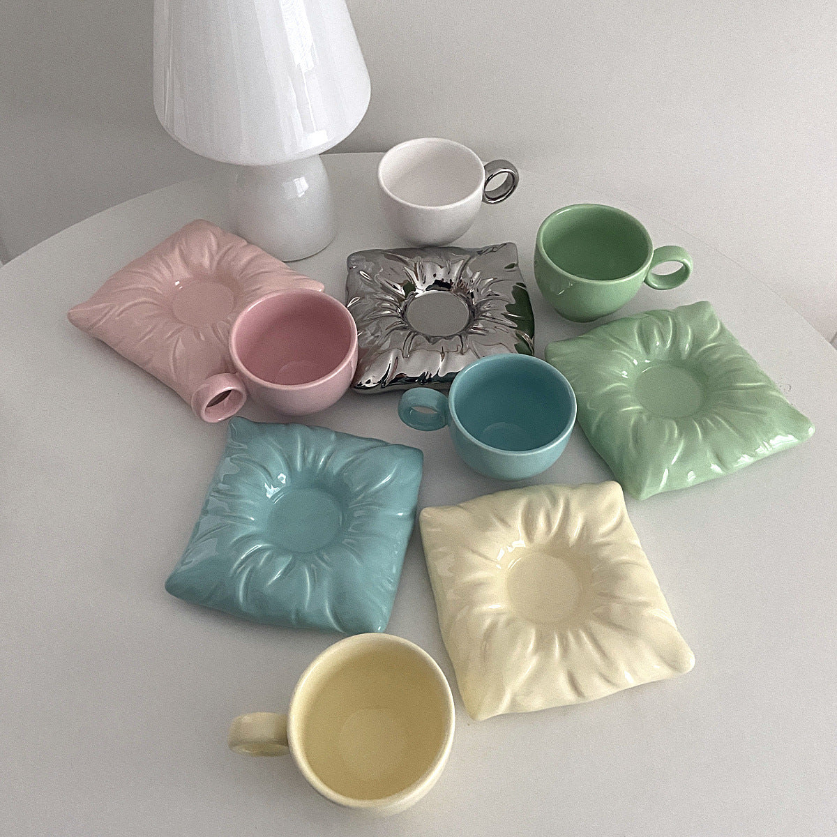 Tazza con sottobicchiere