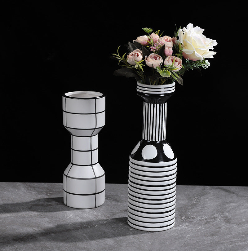 Vaso ceramica righe bianche