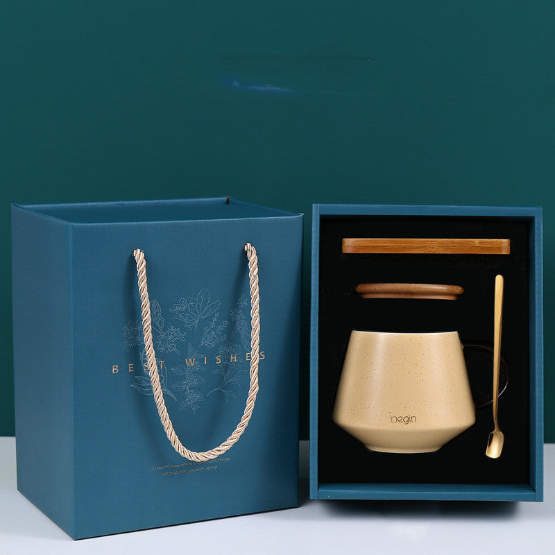 Tazza ceramica Nordica con coperchio